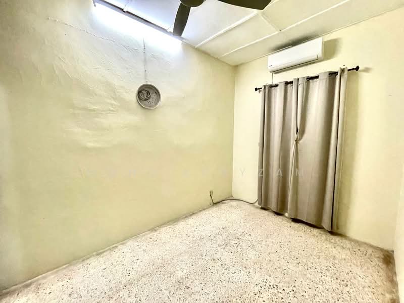 Rumah Teres 1 Tingkat untuk Dijual di Taman Mawar (Bandar Kinrara) - Mohd Adryzam - Interior - PropertyGuru.com.my