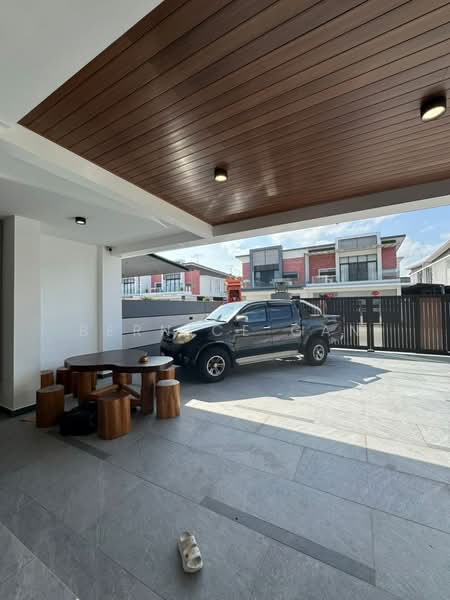 Semi-Detached House for Sale in Taman Gaya (Ulu Tiram) - Bernice Gan - Exterior - PropertyGuru.com.my