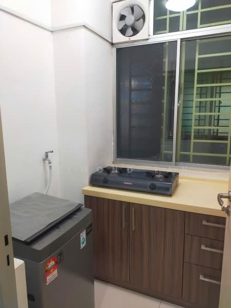 Servis Apartment untuk Disewa di Metropolitan Square - Raymond Tan - Kitchen - PropertyGuru.com.my