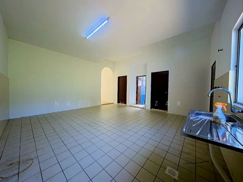 Semi-Detached House for Sale in Bandar Baru Salak Tinggi (Sepang) - Nazim Nadzar - PropertyGuru.com.my