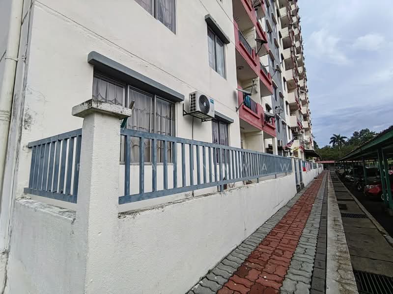 Pangsapuri untuk Dijual di Vista Pinggiran Apartment - Fauran Nawawi - PropertyGuru.com.my