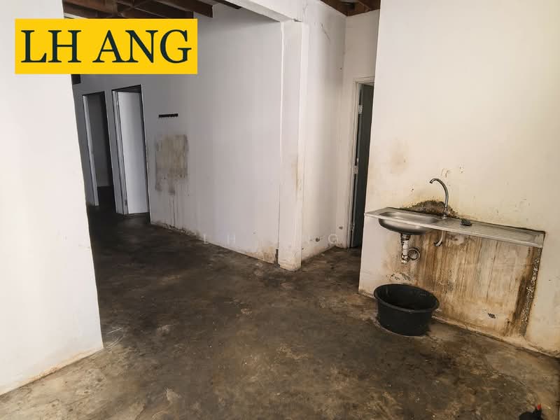 Shop for Sale in Raja Uda (Butterworth) - LH Ang - Interior - PropertyGuru.com.my