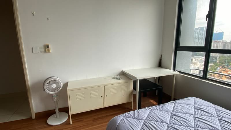 Kondominium untuk Disewa di KM1 East - Allvin Teh - Bedroom - PropertyGuru.com.my