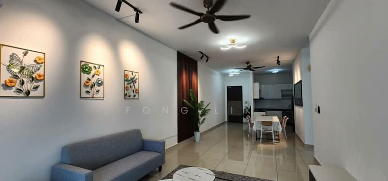 Servis Apartment untuk Dijual di Pinnacle Tower - Fong Lik - Living Room - PropertyGuru.com.my