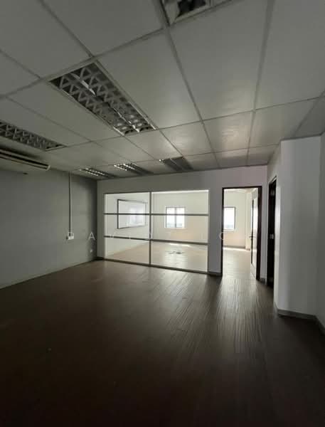 Kedai / Pejabat untuk Dijual di George Town (Penang) - Davidz Loh - Interior - PropertyGuru.com.my