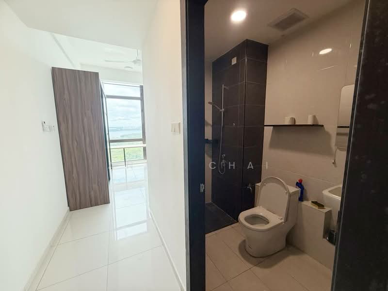 Service Residence for Sale at Wave @ Marina Cove - Annie Chai - Bathroom - PropertyGuru.com.my