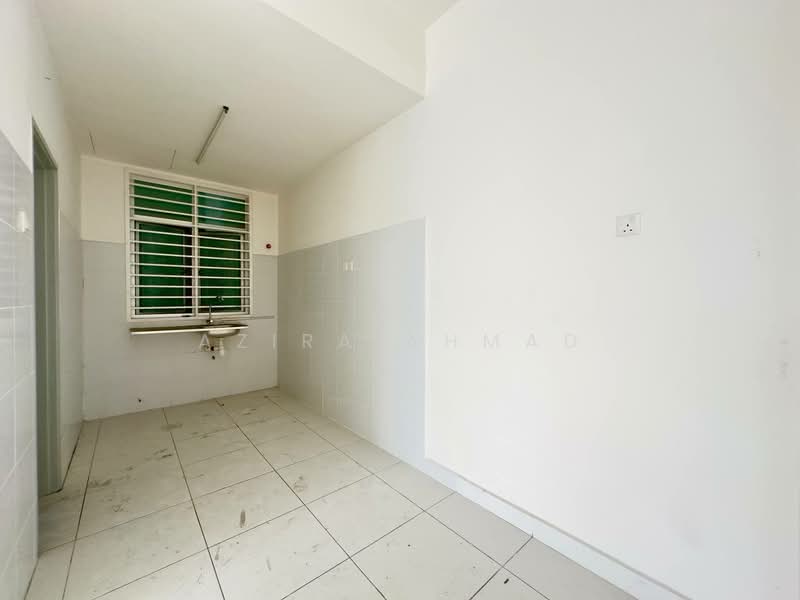 Service Residence for Sale at Bsp Skypark - Azira Ahmad - Kitchen - PropertyGuru.com.my