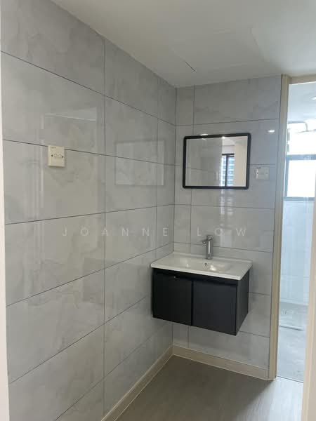 Kondominium untuk Dijual di Mont Kiara Pines - Joanne Low - Bathroom - PropertyGuru.com.my