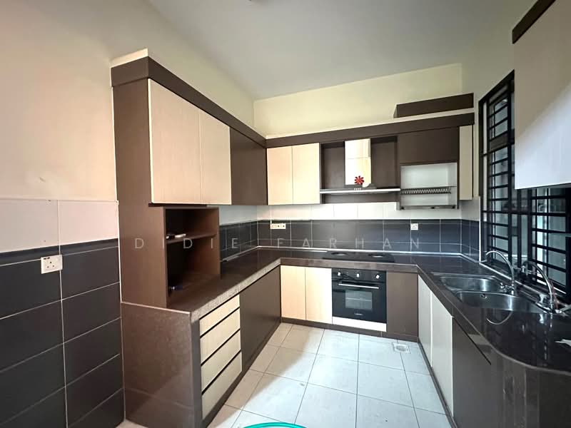 2-storey Terraced House for Sale in Taman Nusa Idaman (Iskandar Puteri (Nusajaya)) - DIDIE FARHAN - Kitchen - PropertyGuru.com.my