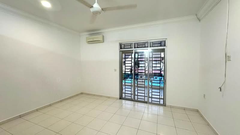 2-storey Terraced House for Sale in Taman Nusa Idaman (Iskandar Puteri (Nusajaya)) - DIDIE FARHAN - Living Room - PropertyGuru.com.my