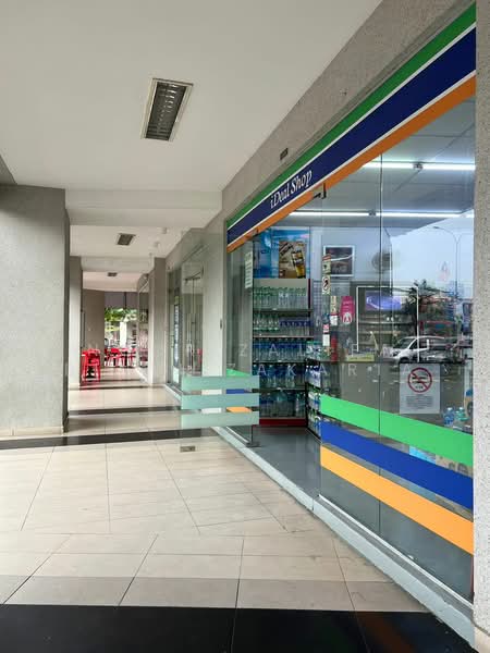 Servis Apartment untuk Dijual di Menara U2 - Noor Zalifa Binti Zakaria - Exterior - PropertyGuru.com.my