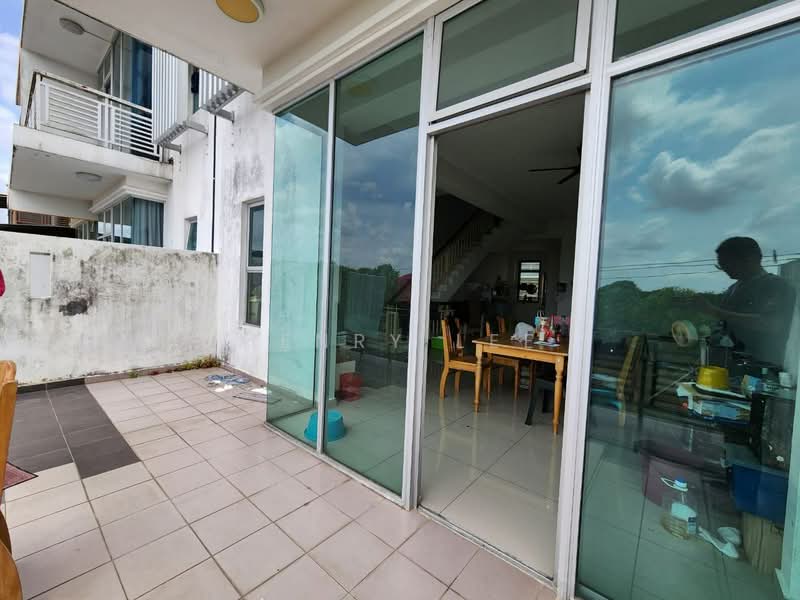 Rumah Teres 2.5 Tingkat untuk Dijual di Masai (Johor) - Henry Lee - Dining Room - PropertyGuru.com.my