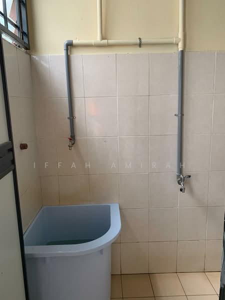 Flat for Sale at Lestari Apartment - Iffah Amirah - Bathroom - PropertyGuru.com.my
