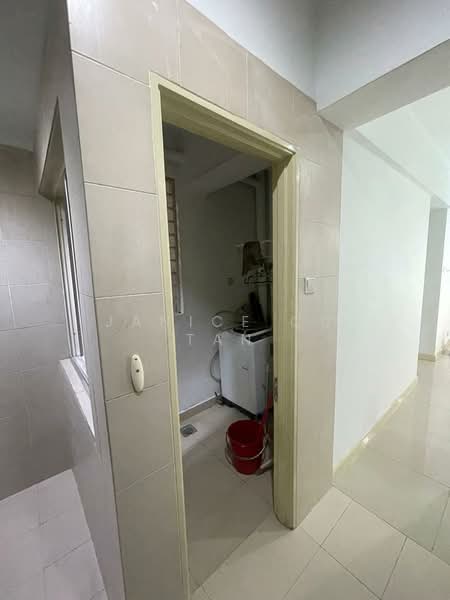 Servis Apartment untuk Dijual di Tiara Mutiara / The Crown - Janice CC Tan - Interior - PropertyGuru.com.my
