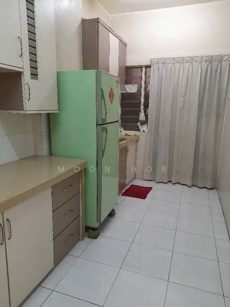 Apartment for Sale at Sri Mekar 2 - Moon Hor - Kitchen - PropertyGuru.com.my
