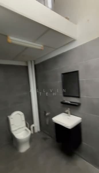 Shop for Sale in Bandar Puteri Puchong (Puchong) - Allvin Teh - Bathroom - PropertyGuru.com.my