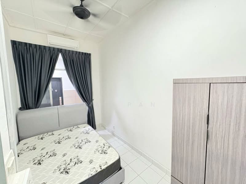 1.5-storey Terraced House for Rent in Taman Molek (Johor Bahru) - Pan Pan - PropertyGuru.com.my