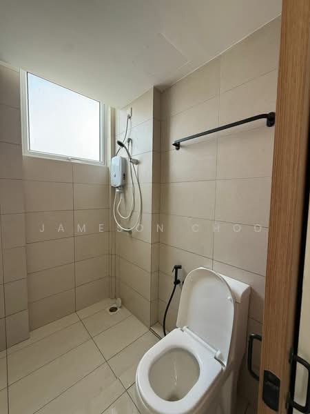 Service Residence for Rent at Vista Tiara (MBW Bay) - Jameson Choo - Bathroom - PropertyGuru.com.my