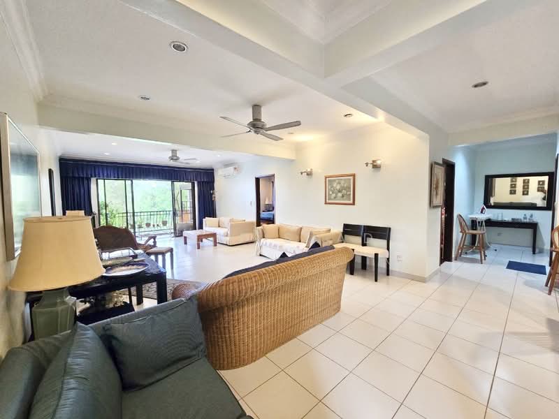 Condominium for Sale at Cyber Heights Villa - Alif Saad - Living Room - PropertyGuru.com.my