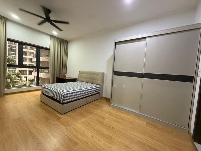 Condominium for Rent at Amberside @ Country Garden Danga Bay - Pan Pan - Bedroom - PropertyGuru.com.my