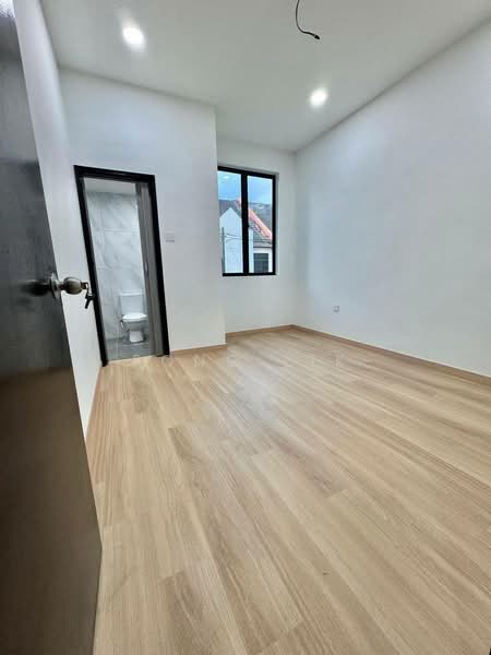 2-storey Terraced House for Sale in Permas Jaya (Johor Bahru) - Fong Lik - PropertyGuru.com.my