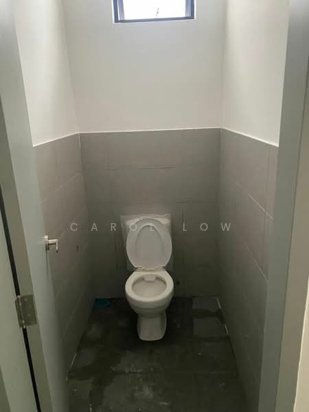 Shop for Rent in Austin Crest (Johor Bahru) - Carol Low - Bathroom - PropertyGuru.com.my