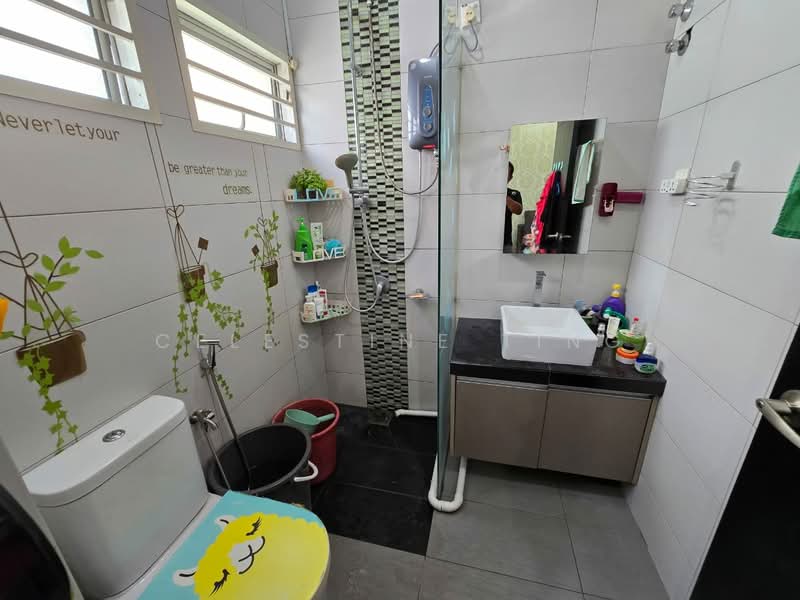 Semi-Detached House for Sale in Taman Damai Mewah (Kajang) - Celestine Ting - Bathroom - PropertyGuru.com.my