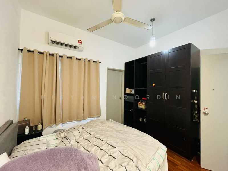 Rumah Teres 2 Tingkat untuk Disewa di Ampang (Selangor) - Hisyam Noordin - Bedroom - PropertyGuru.com.my