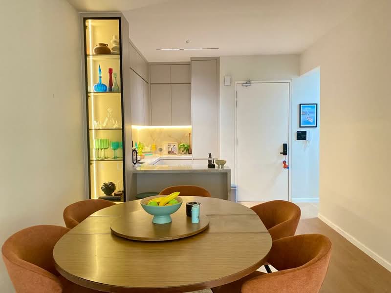 Service Residence for Sale at Duta Park Residences - Austin Long - Kitchen - PropertyGuru.com.my