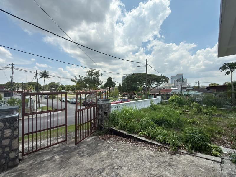 Rumah Berkembar untuk Dijual di Taman Sentosa (Johor Bahru) - Fong Lik - Exterior - PropertyGuru.com.my