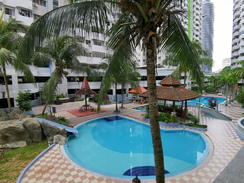Kondominium untuk Dijual di Gambier Heights - Chris Teoh - Pool - PropertyGuru.com.my