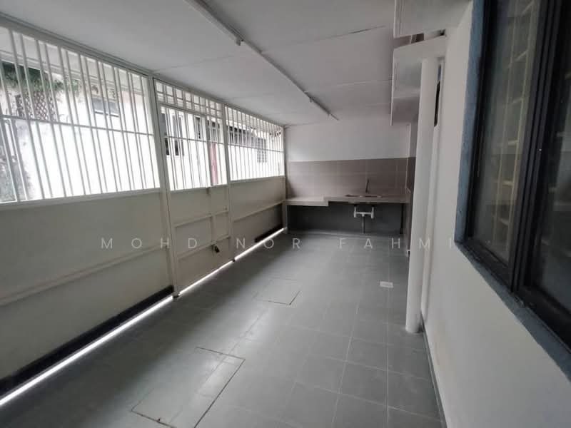 Rumah Teres 2 Tingkat untuk Dijual di Seksyen 5 Wangsa Maju (Wangsa Maju) - Mohd Nor Fahmi - Kitchen - PropertyGuru.com.my