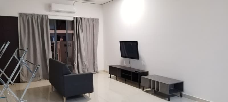 Rumah Teres 2 Tingkat untuk Dijual di Diamond City (Semenyih) - Jake Lim - Living Room - PropertyGuru.com.my