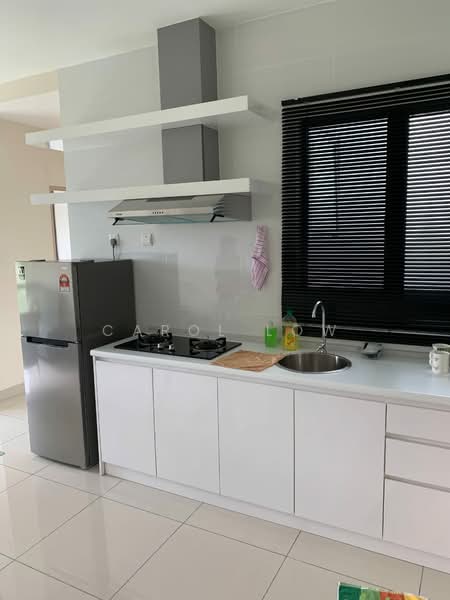 Servis Apartment untuk Disewa di ARC @ Austin Hills - Carol Low - Kitchen - PropertyGuru.com.my
