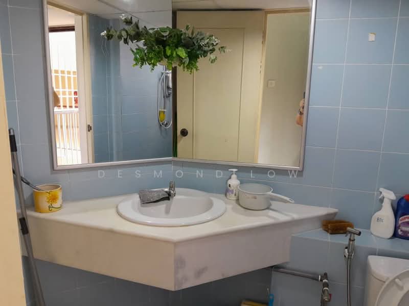 Apartment for Sale at Desa Mar Vista - Desmond Low - Bathroom - PropertyGuru.com.my