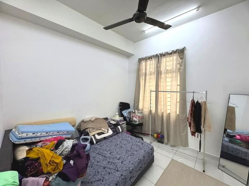 2-storey Terraced House for Sale in Taman Seri Austin (Tebrau) - Bernice Gan - Bedroom - PropertyGuru.com.my