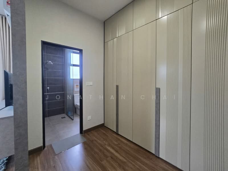 2-storey Terraced House for Sale in Bukit Raja (Selangor) - Jonathan Chai - Bedroom - PropertyGuru.com.my
