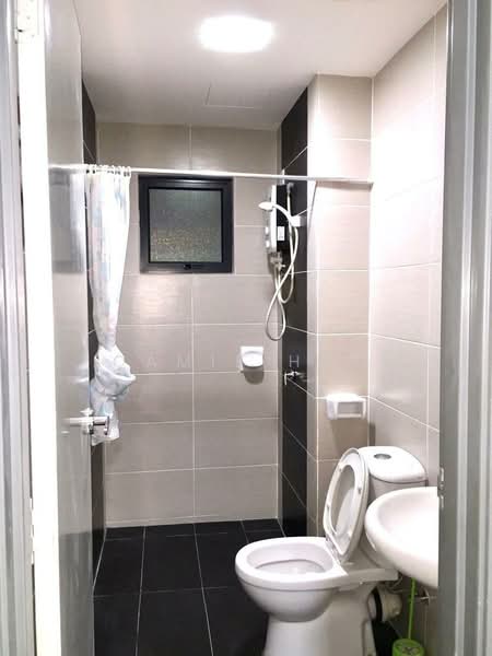 Service Residence for Sale at Amaya Maluri - Camie Hoo - Bathroom - PropertyGuru.com.my