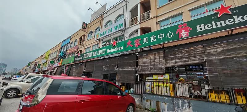 Shop for Rent in Bandar Puteri Puchong (Puchong) - Selina Wong - Exterior - PropertyGuru.com.my