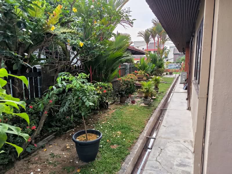 Semi-Detached House for Sale in SS 3, Taman Universiti (Petaling Jaya) - P Utahma Raj - PropertyGuru.com.my