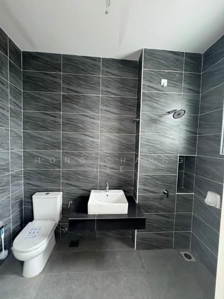 2-storey Terraced House for Rent in Johor Bahru (Johor) - Hong Charng Lee - Bathroom - PropertyGuru.com.my