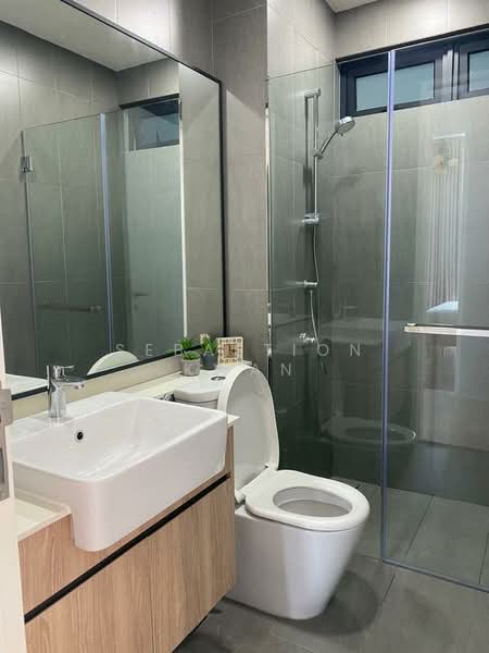 Service Residence for Rent at 10 Stonor - Sebastion Kwan - Bathroom - PropertyGuru.com.my