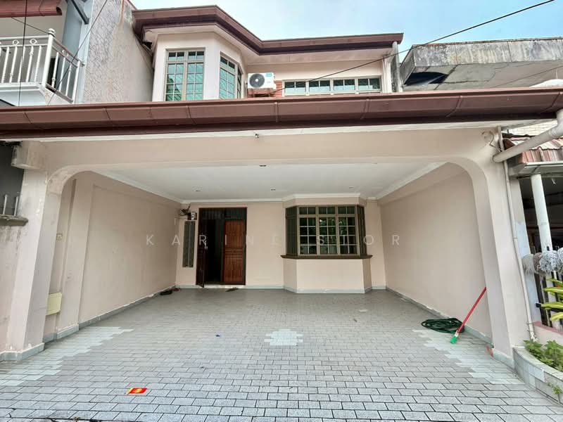 2-storey Terraced House for Sale in Taman Ungku Tun Aminah (Skudai) - Karine Sior - Exterior - PropertyGuru.com.my