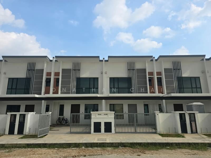 Rumah Teres 2 Tingkat untuk Dijual di Taman Klang Utama (Kapar) - Jonathan Chai - Exterior - PropertyGuru.com.my