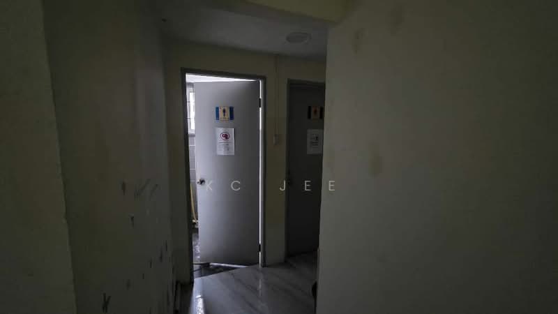 Shop for Rent in Kuching (Sarawak) - KC Jee - Corridor - PropertyGuru.com.my