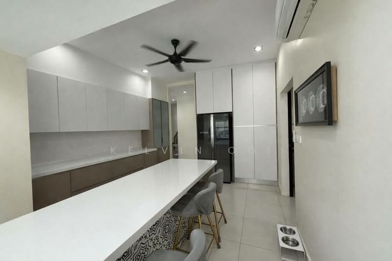 Rumah Berkembar untuk Dijual di Bayan Lepas (Penang) - Kelvin Ooi - Kitchen - PropertyGuru.com.my
