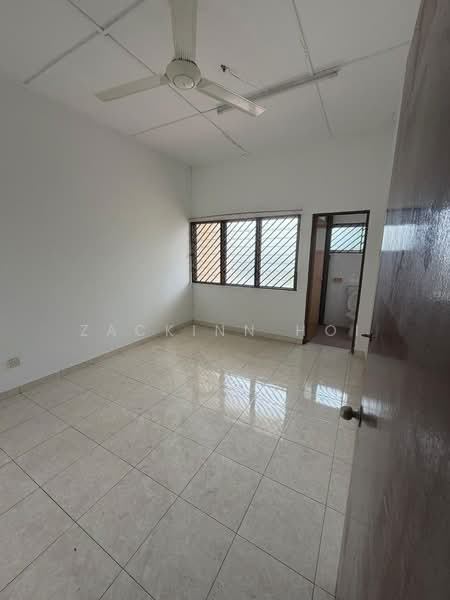 Rumah Teres 2 Tingkat untuk Disewa di Kampung Batu Belah (Klang) - Zackinn Hoi - Interior - PropertyGuru.com.my