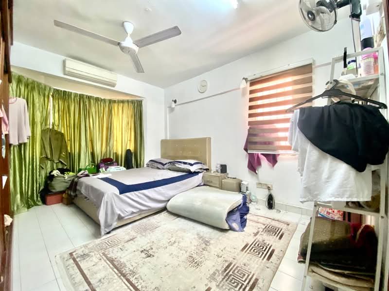 Apartment for Sale at Riverdale Park Apartments - Azmi . - PropertyGuru.com.my