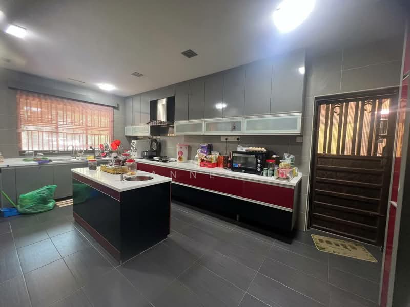 2-storey Terraced House for Sale in Taman Sutera Utama (Skudai) - Joanne Lau - Kitchen - PropertyGuru.com.my