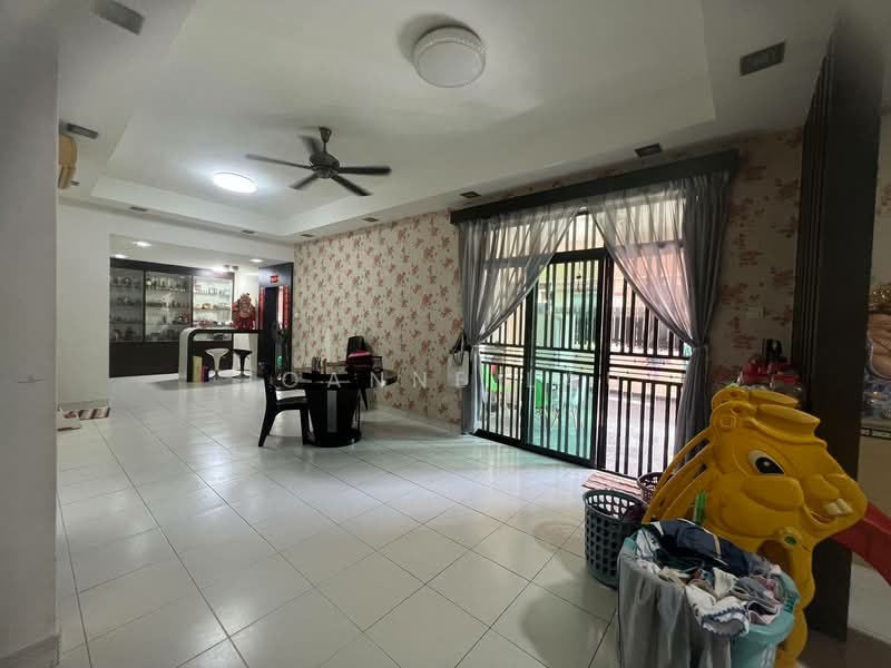 2-storey Terraced House for Sale in Taman Sutera Utama (Skudai) - Joanne Lau - Living Room - PropertyGuru.com.my